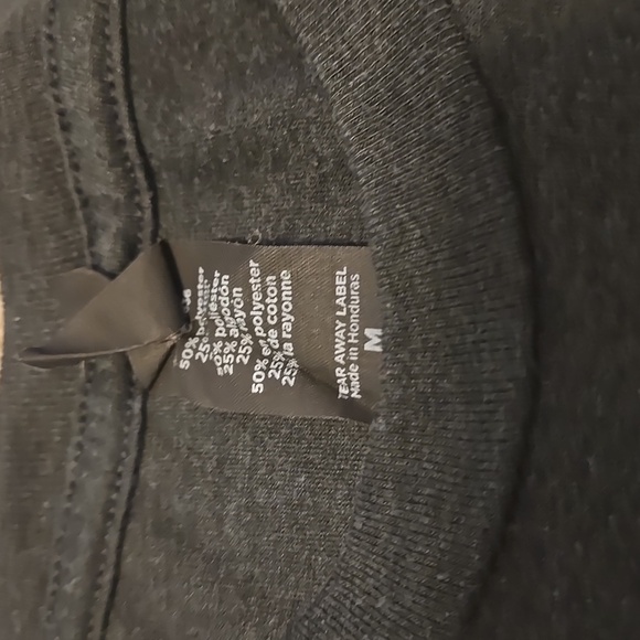 Men's Medium Ooroo T Shirt in Dark Gray - Picture 3 of 5